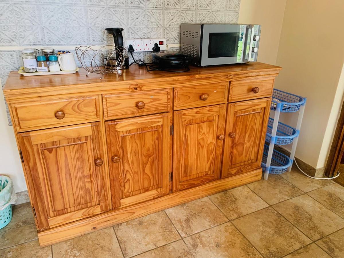 Naisiae - Lovely 1-bedroom Vacation With Pool Apartment