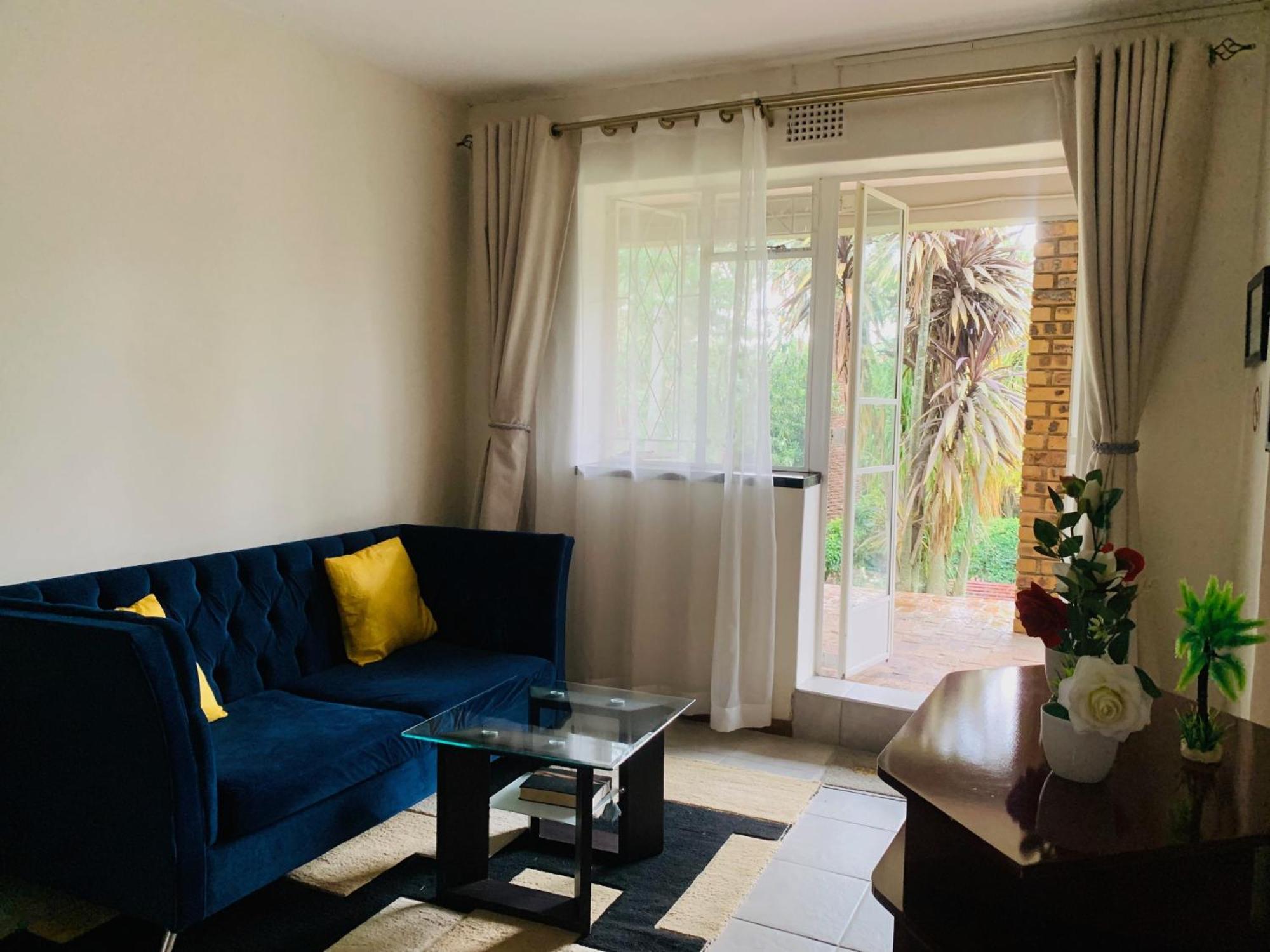 Apartment Naisiae - Lovely 1-bedroom Vacation With Pool